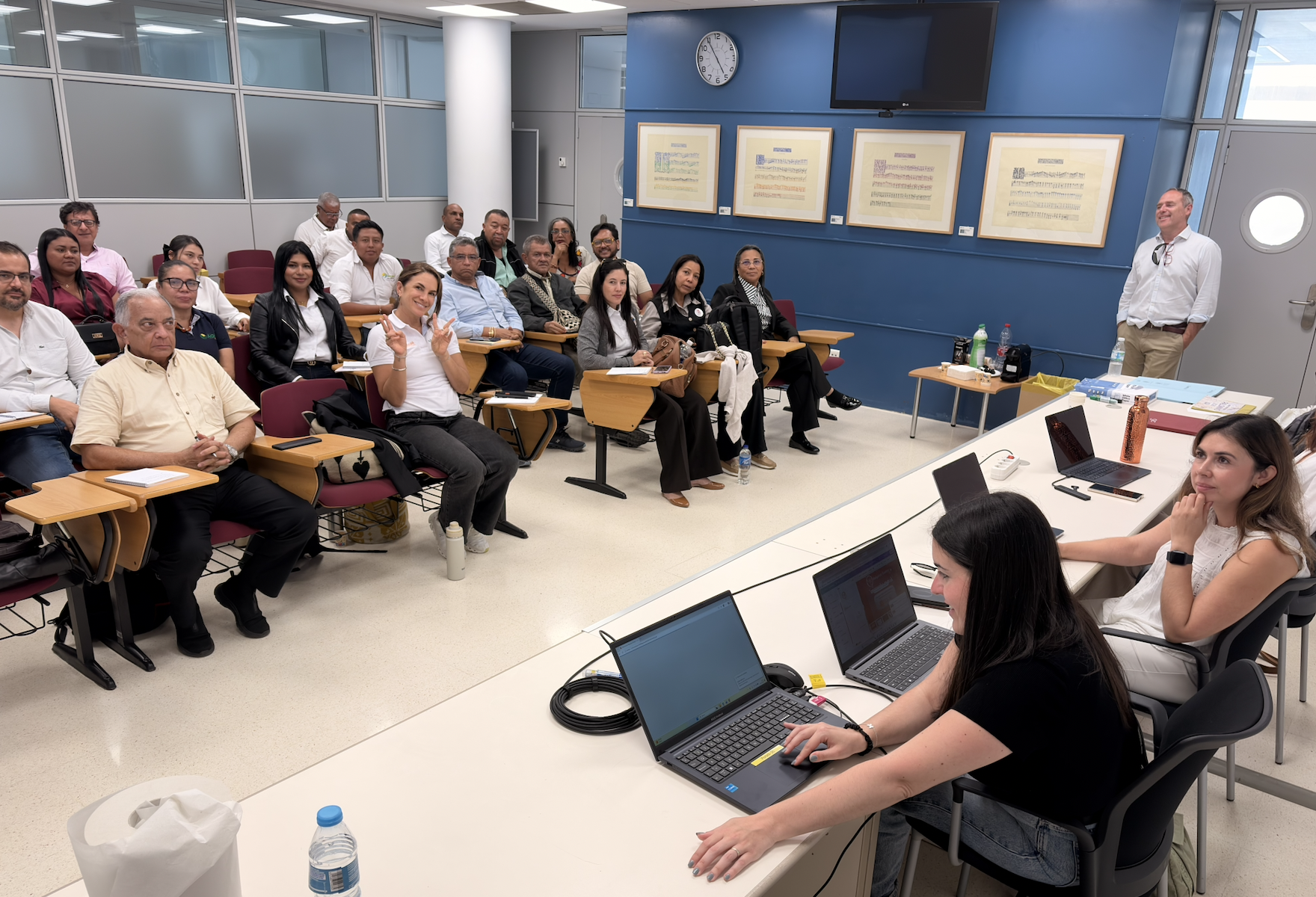 Jornada de Innovaci&oacute;n Tur&iacute;stica con la C&aacute;mara de Comercio de la Guajira en la UPV