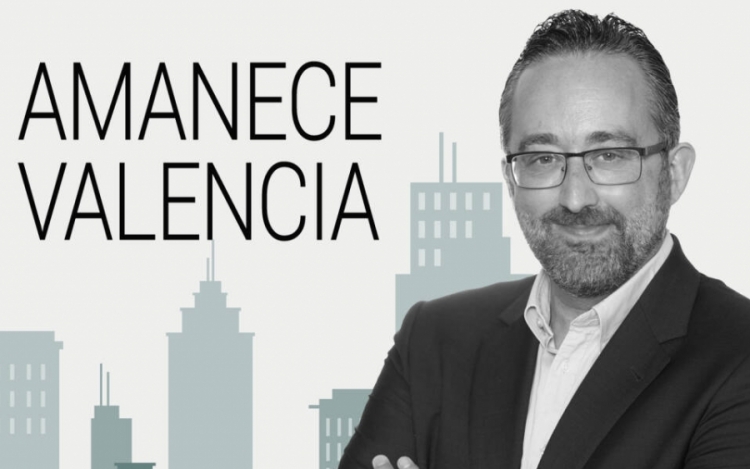 Santiago San&uacute;s, en Plaza Radio